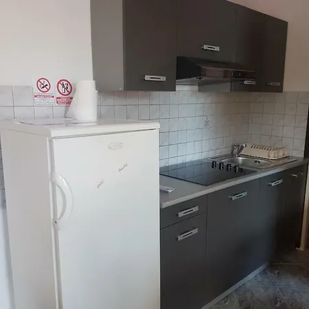 Apartment Edin *